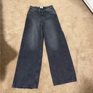 NWOT Urban Outfitters Jeans size 28